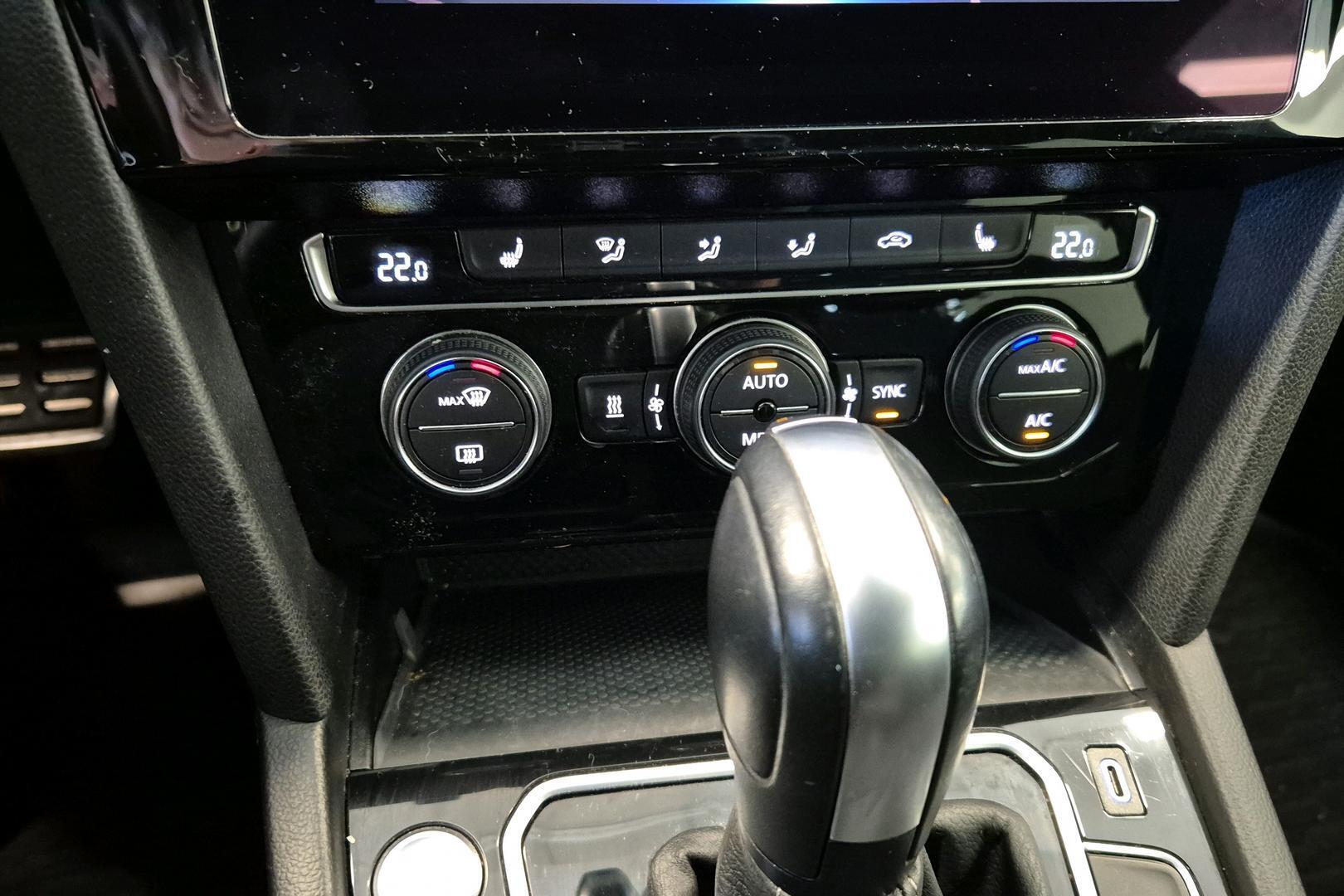 VOLKSWAGEN Arteon 2020