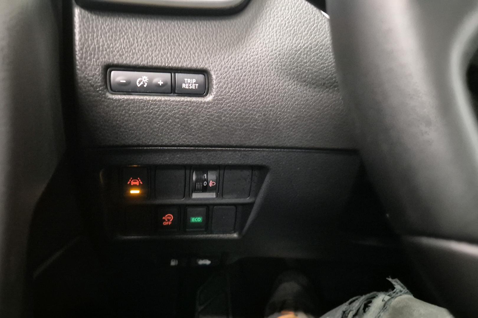 NISSAN Qashqai 21