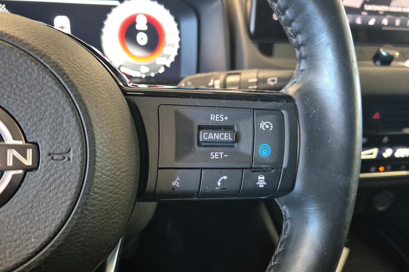 NISSAN Qashqai 2023