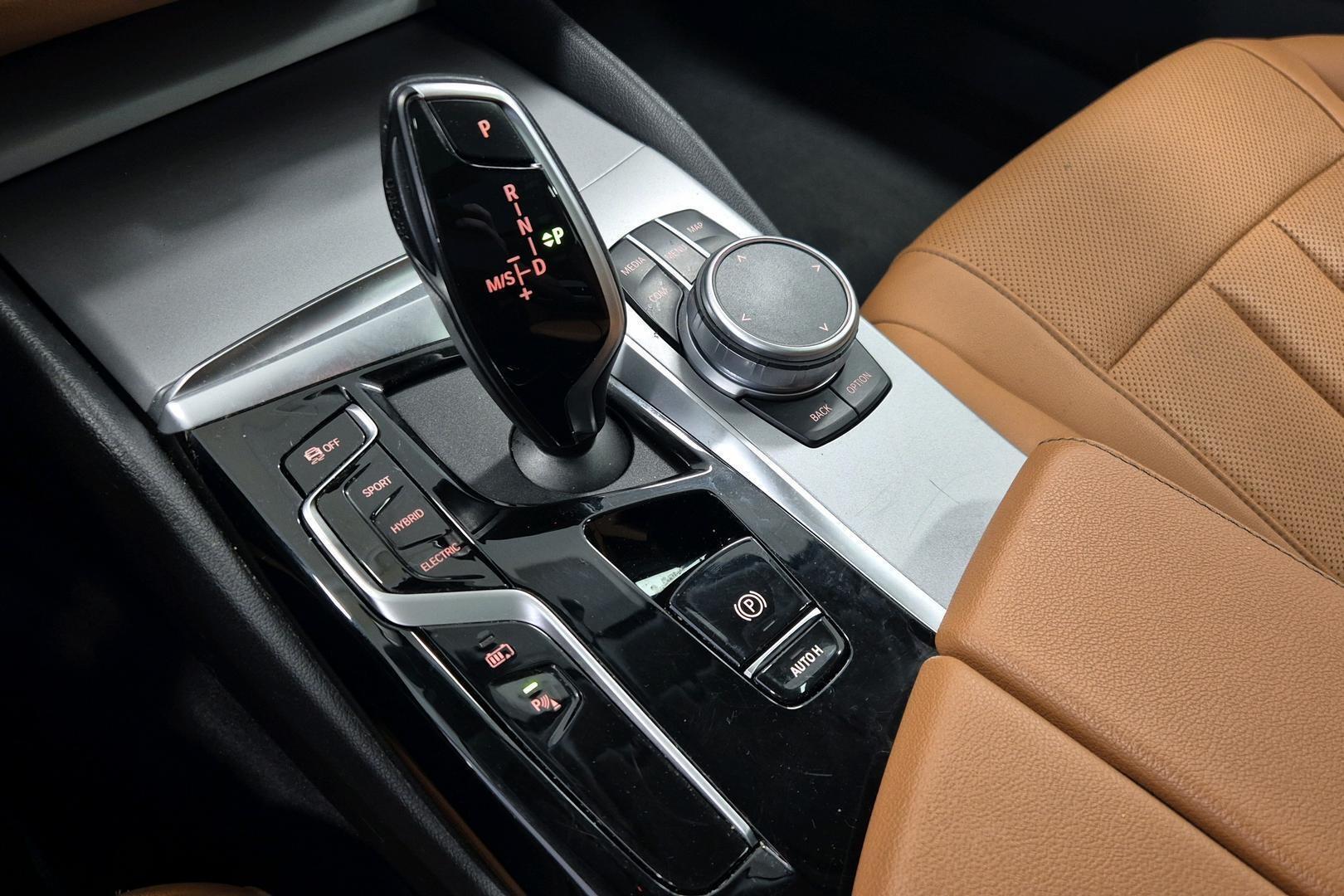 BMW 5-sarja 2021