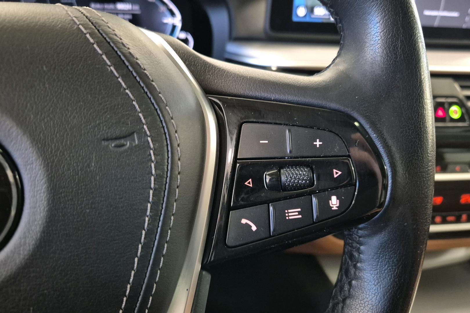 BMW 5-sarja 2021