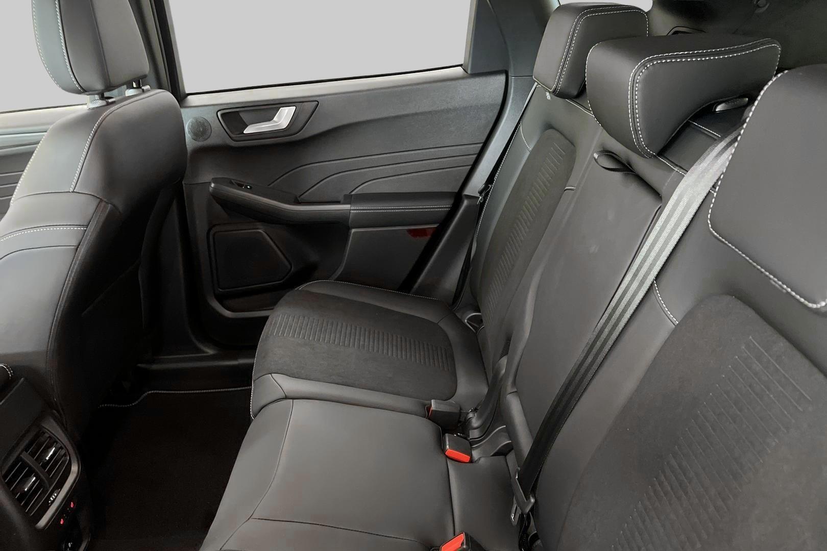 FORD Kuga 2026
