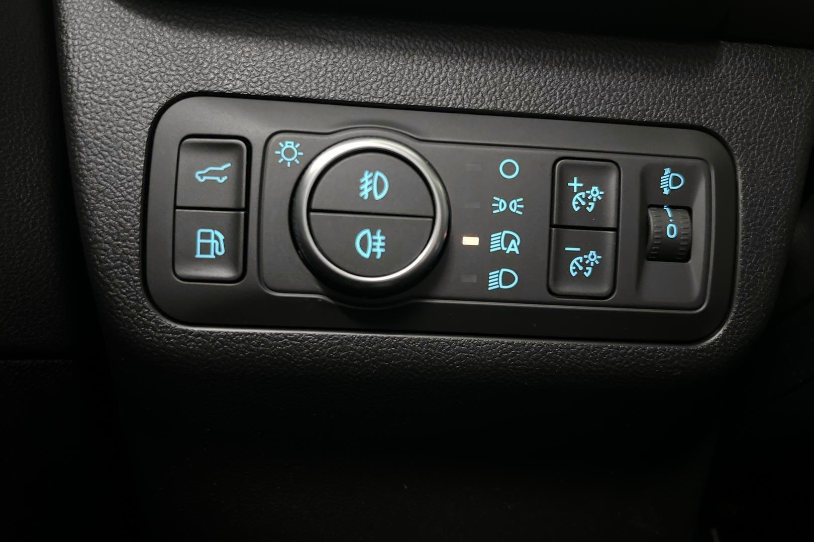 FORD Kuga 2026