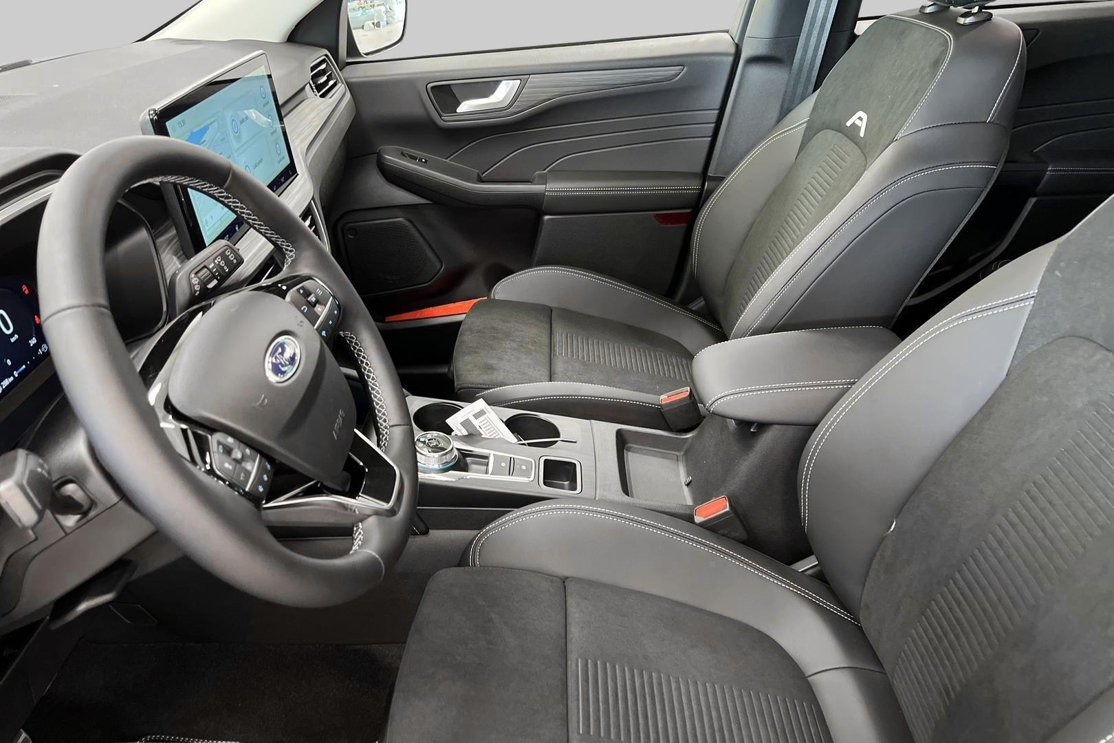 FORD Kuga 2026