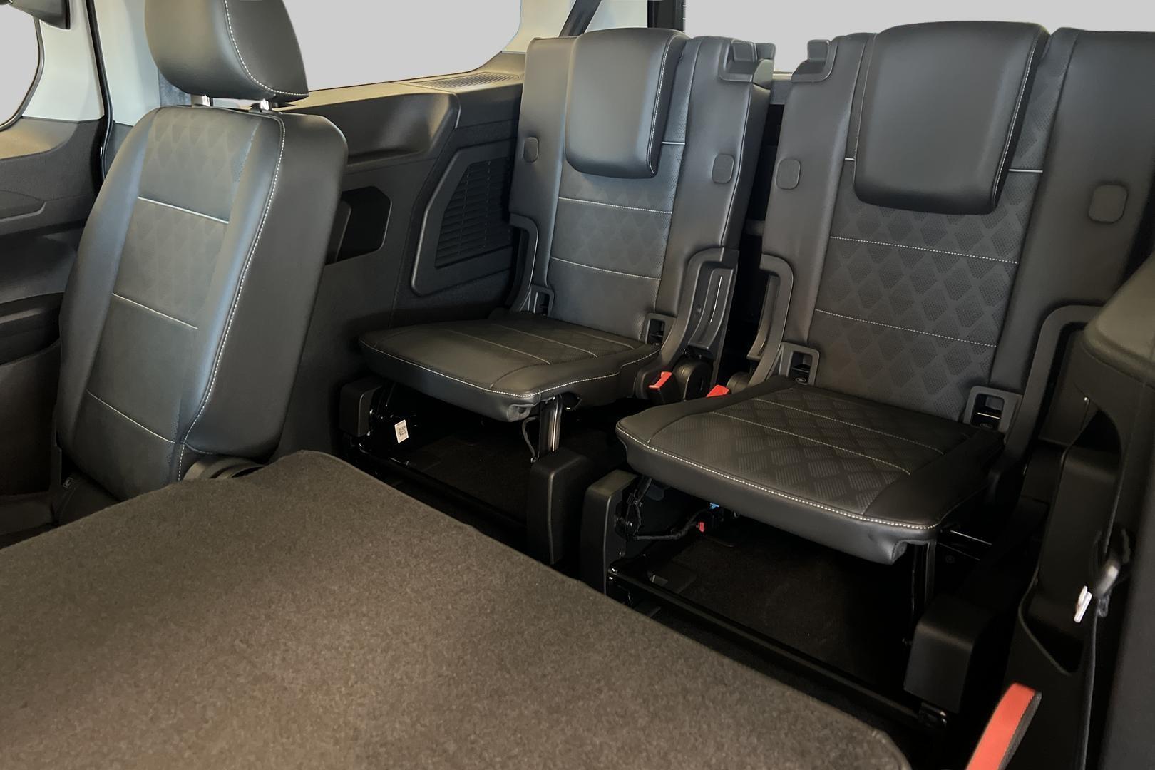 FORD Grand Tourneo Connect 2026