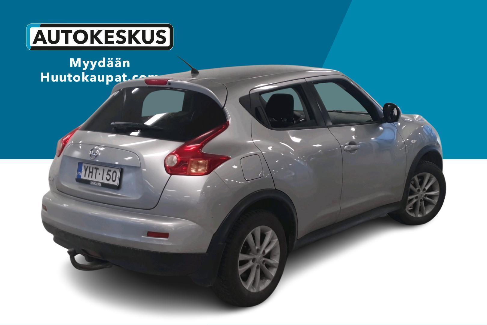NISSAN Juke 2011