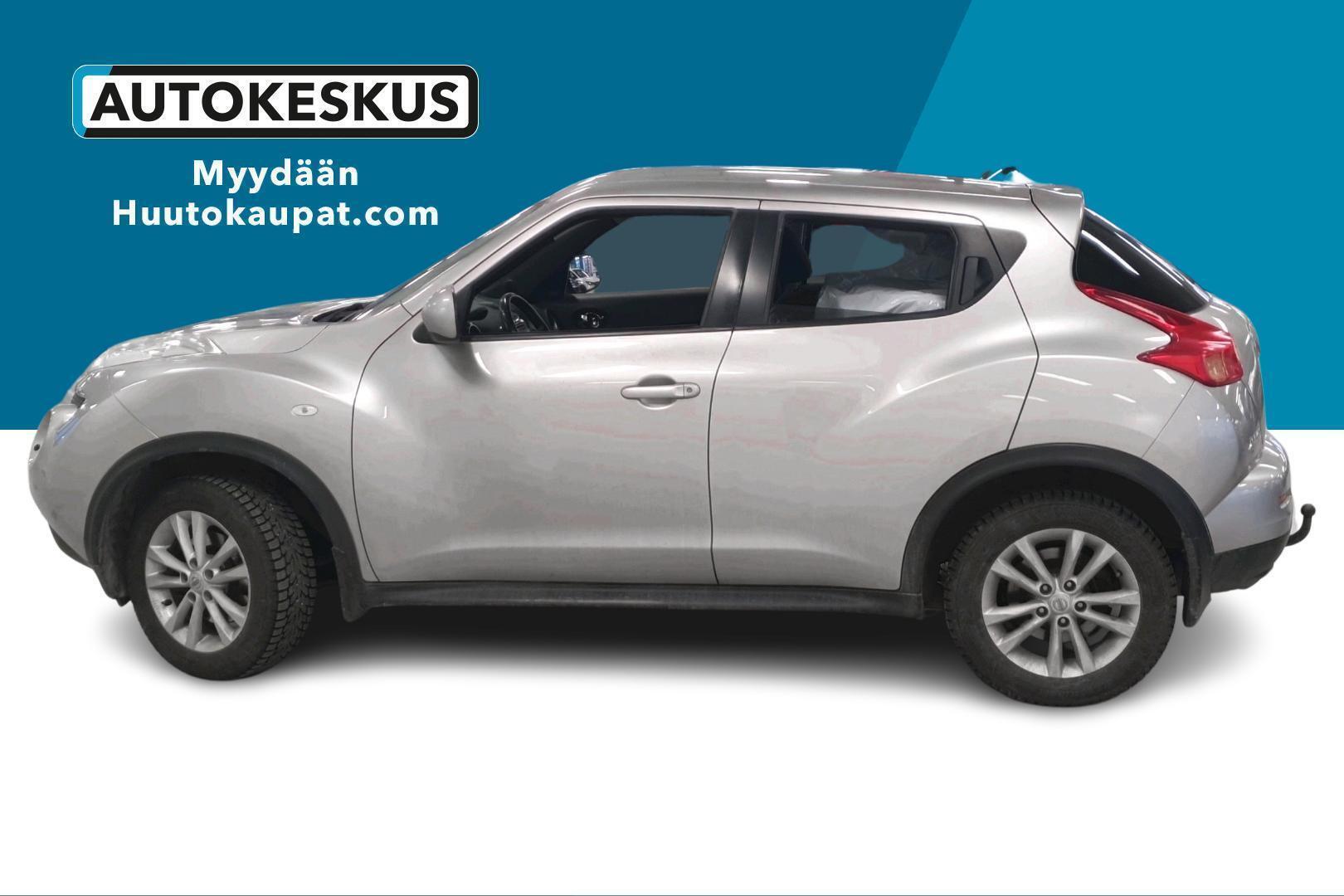 NISSAN Juke 2011