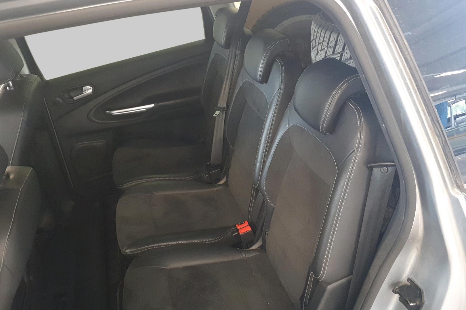 FORD S-MAX 2012