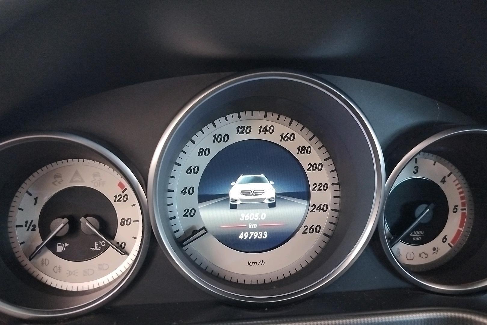 MERCEDES-BENZ E 2014