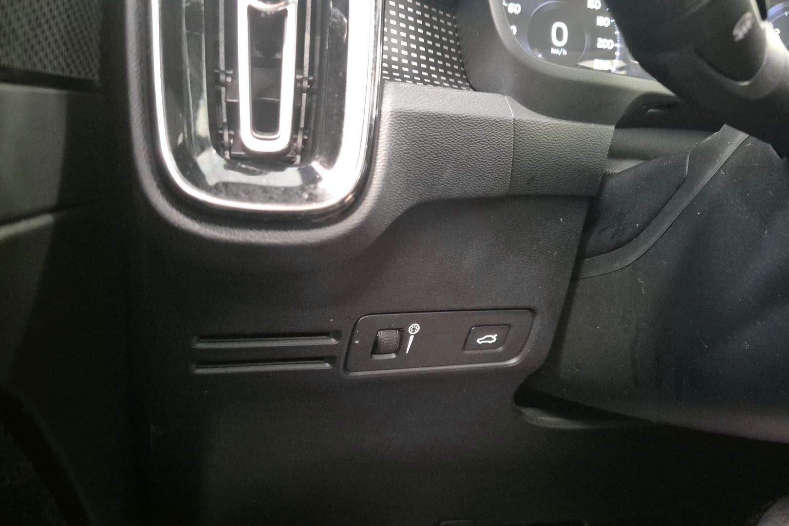 VOLVO XC40 2018