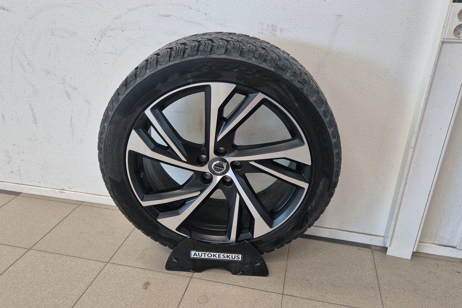 VOLVO XC40 2018