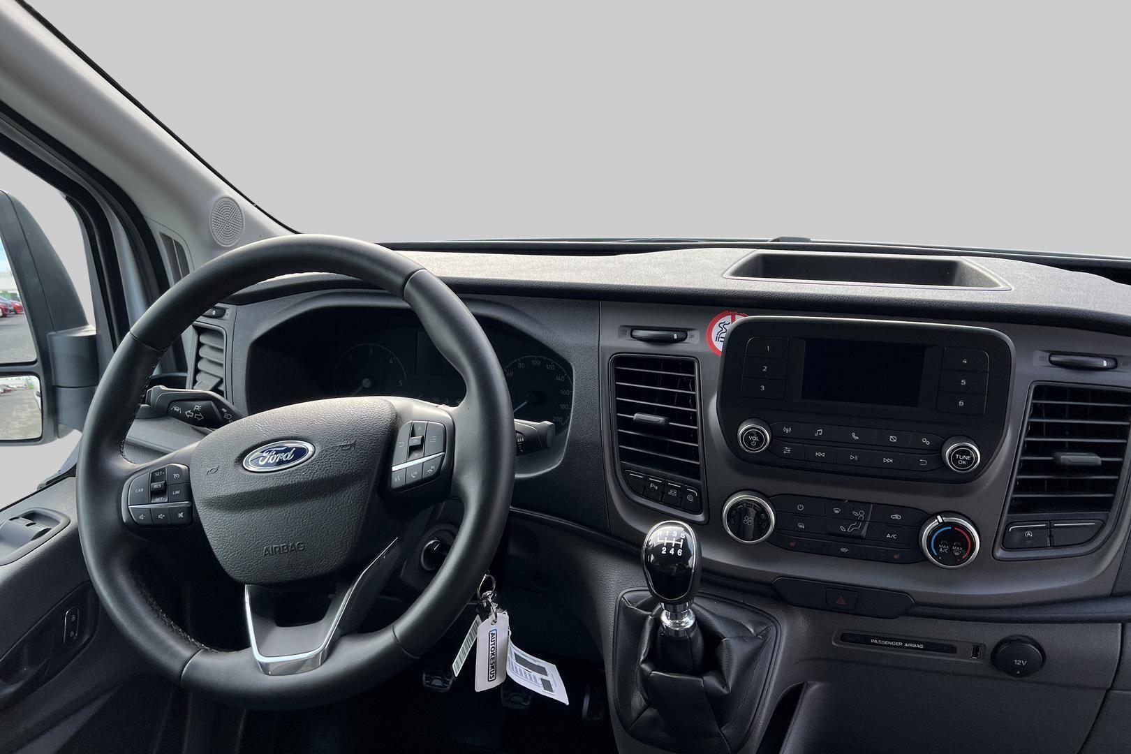 FORD TRANSIT 2023