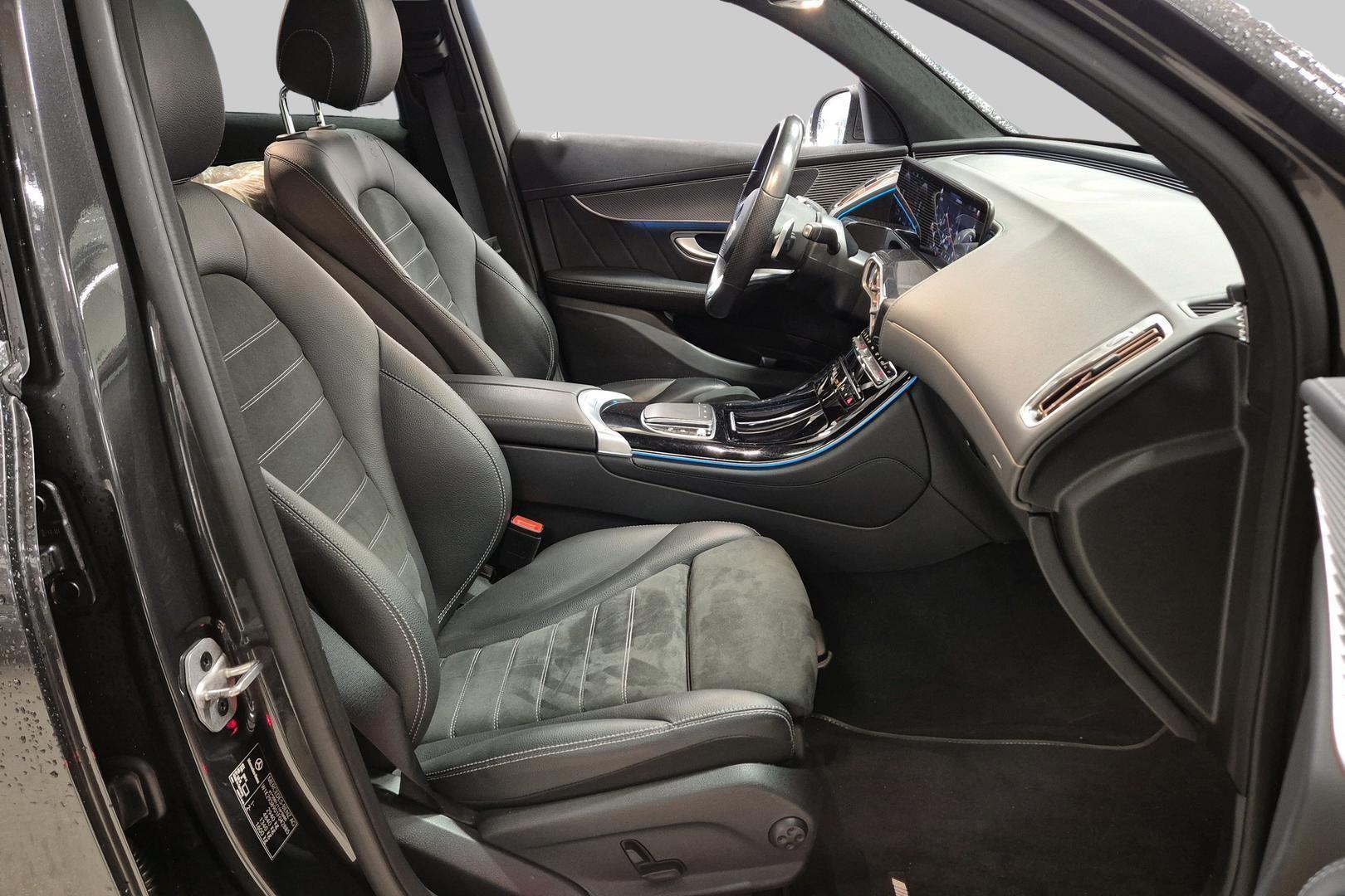 MERCEDES-BENZ EQC 2022