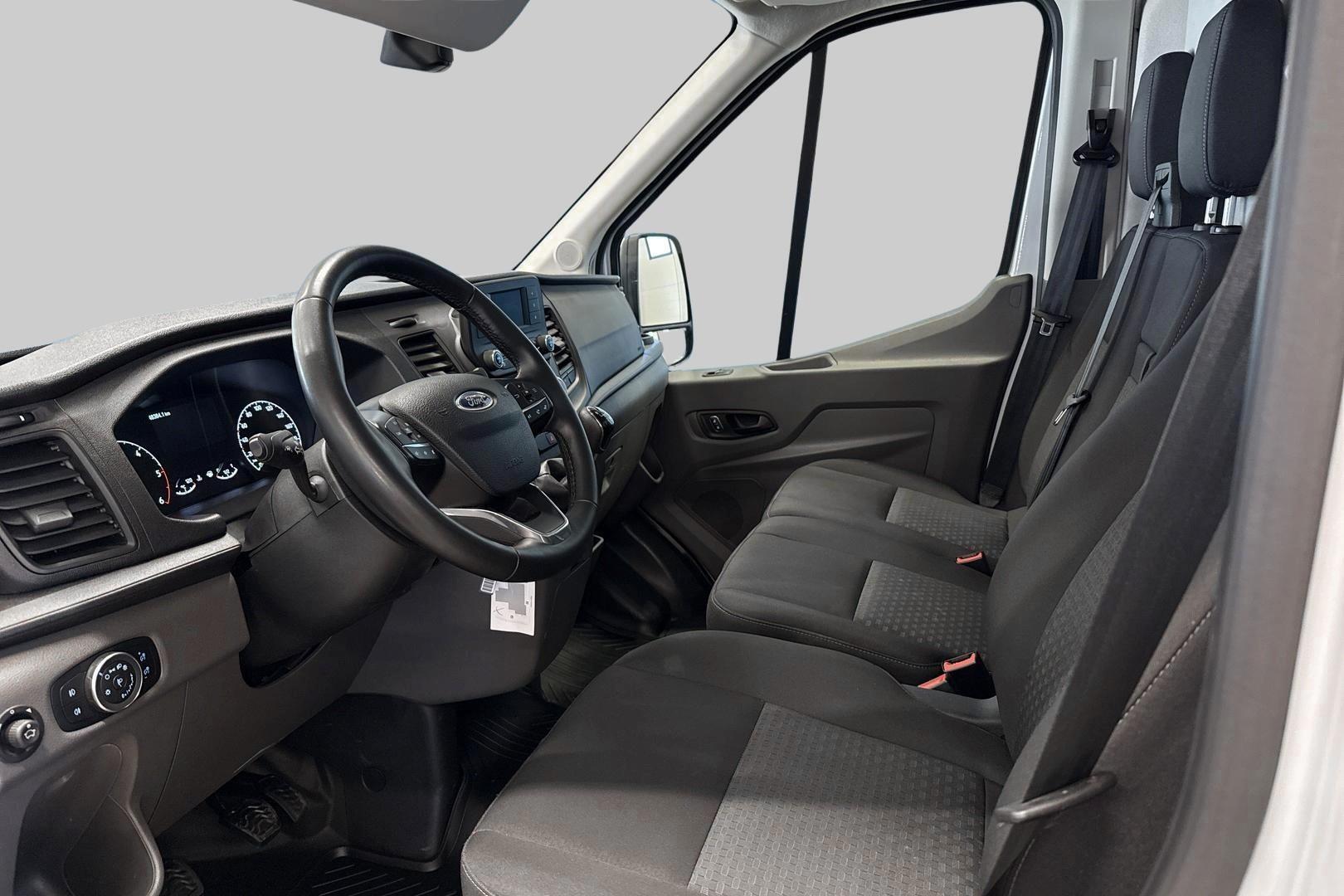 FORD TRANSIT 2023