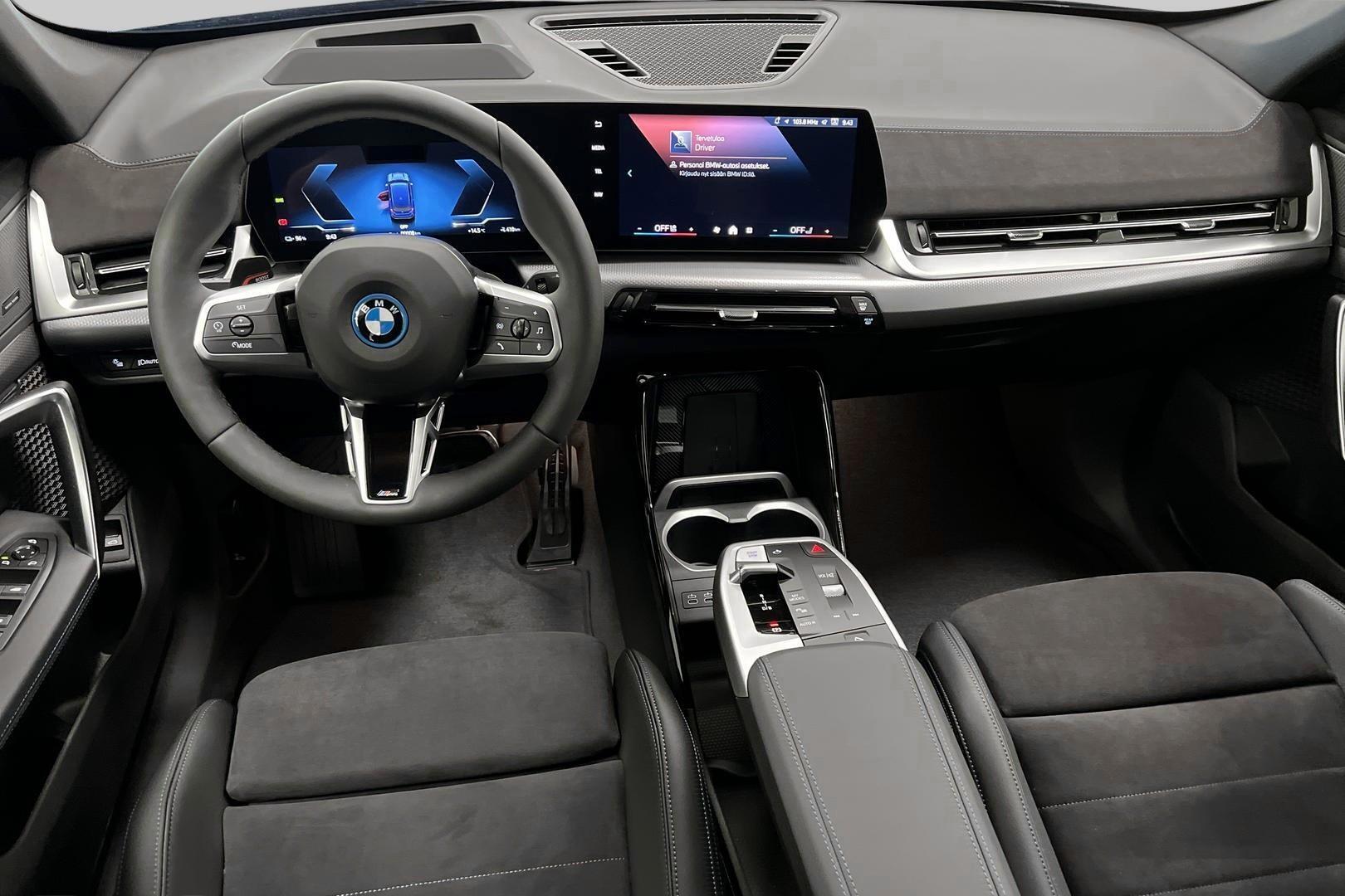 BMW iX1 2026