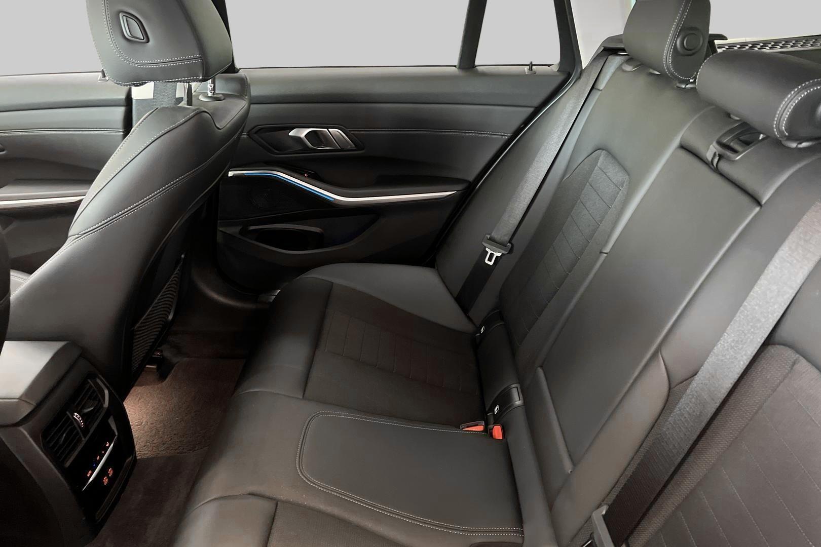 BMW 3-sarja 2021
