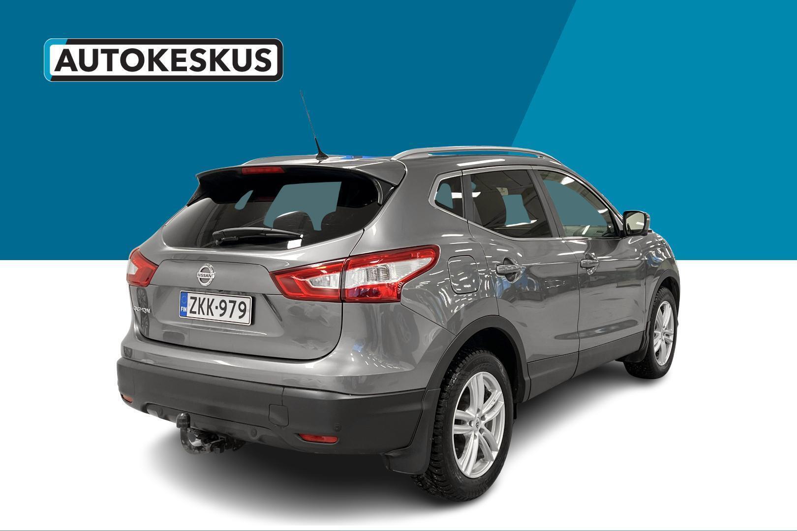 NISSAN Qashqai 2015