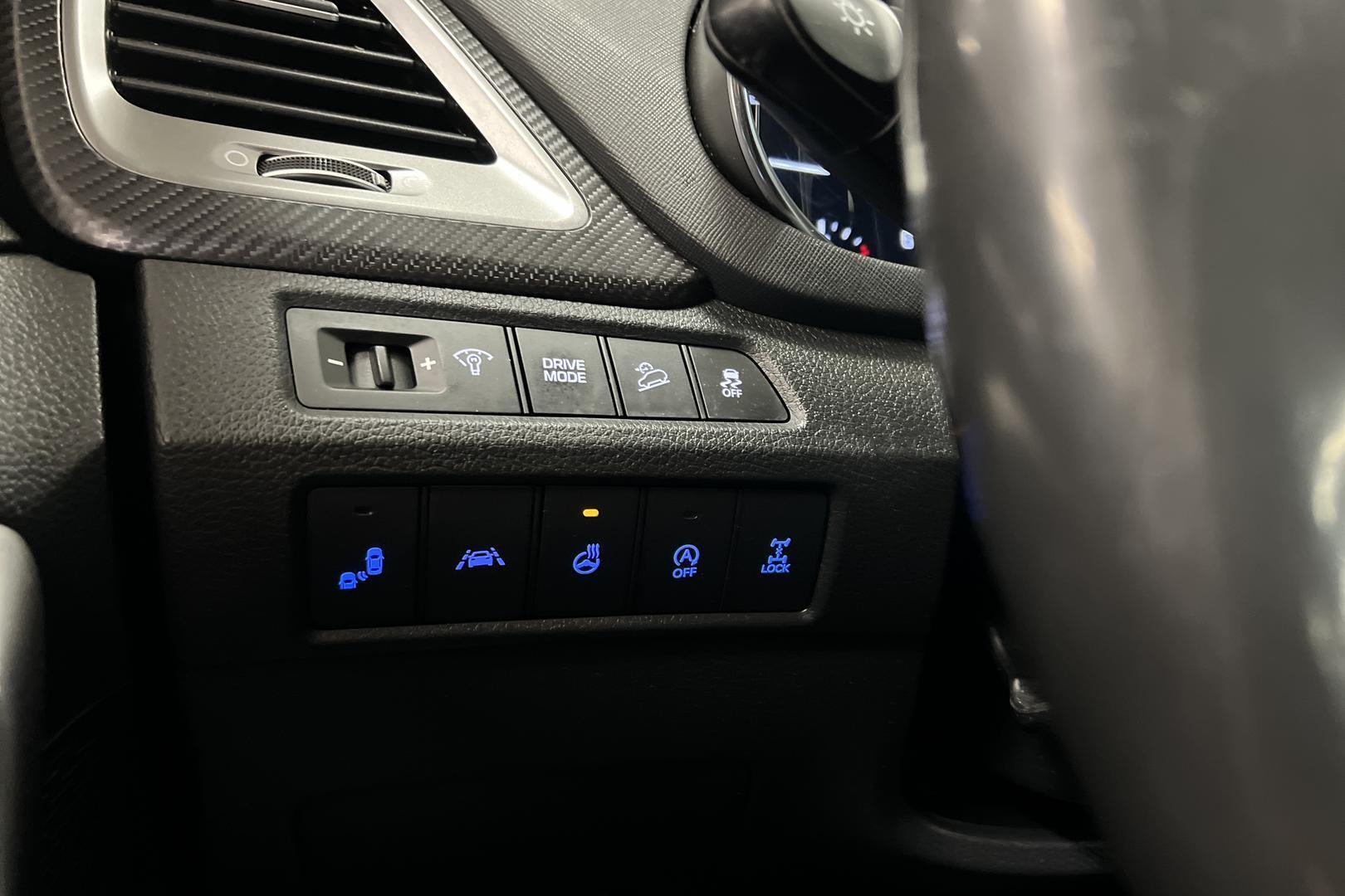 HYUNDAI Santa Fe 2017