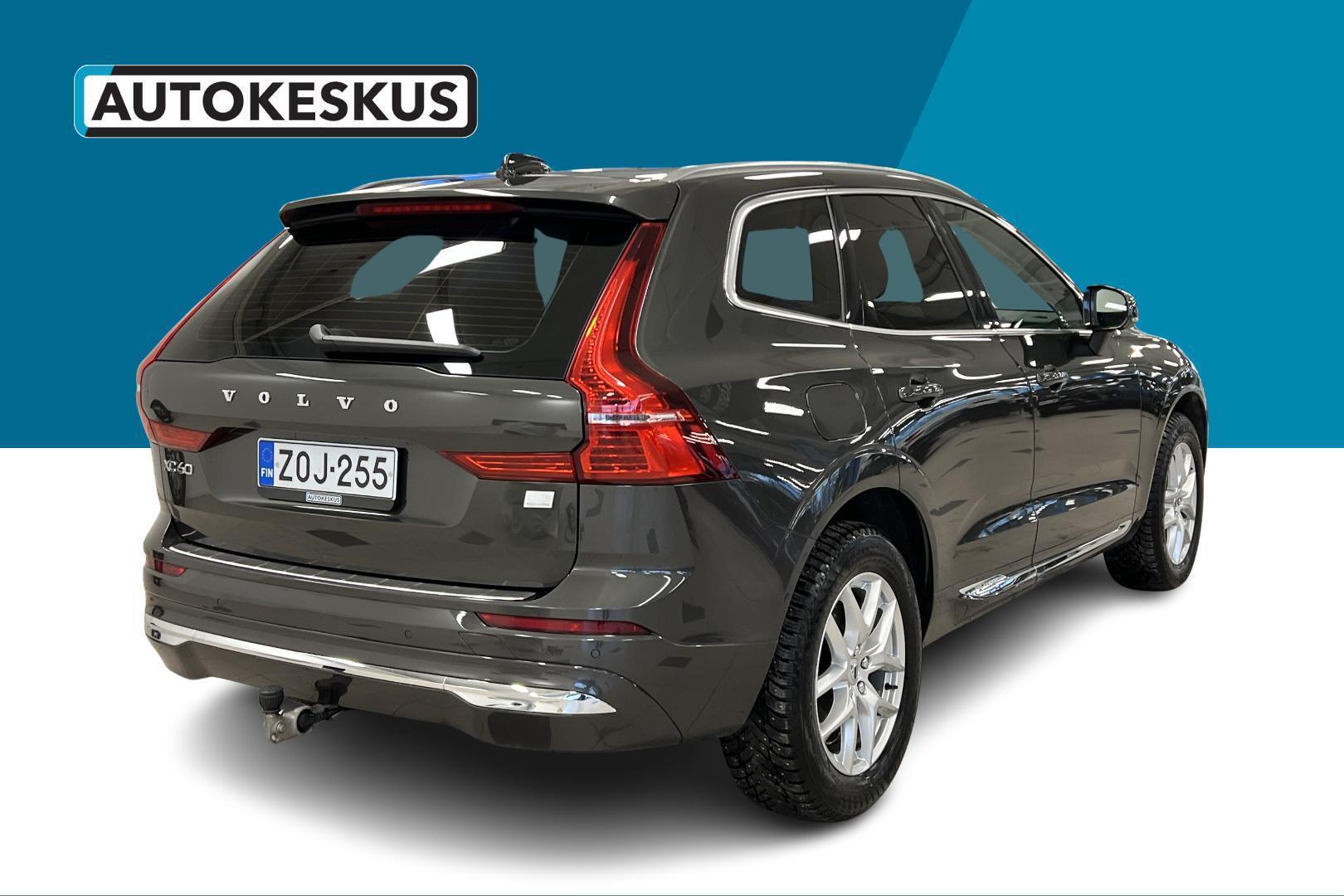 VOLVO XC60 2022