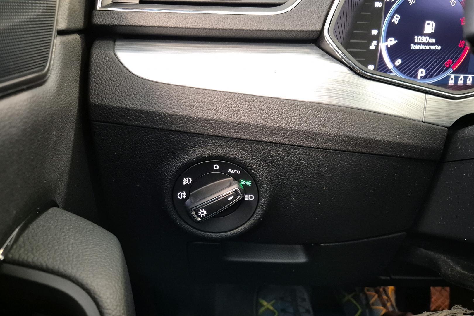SKODA Superb 2023