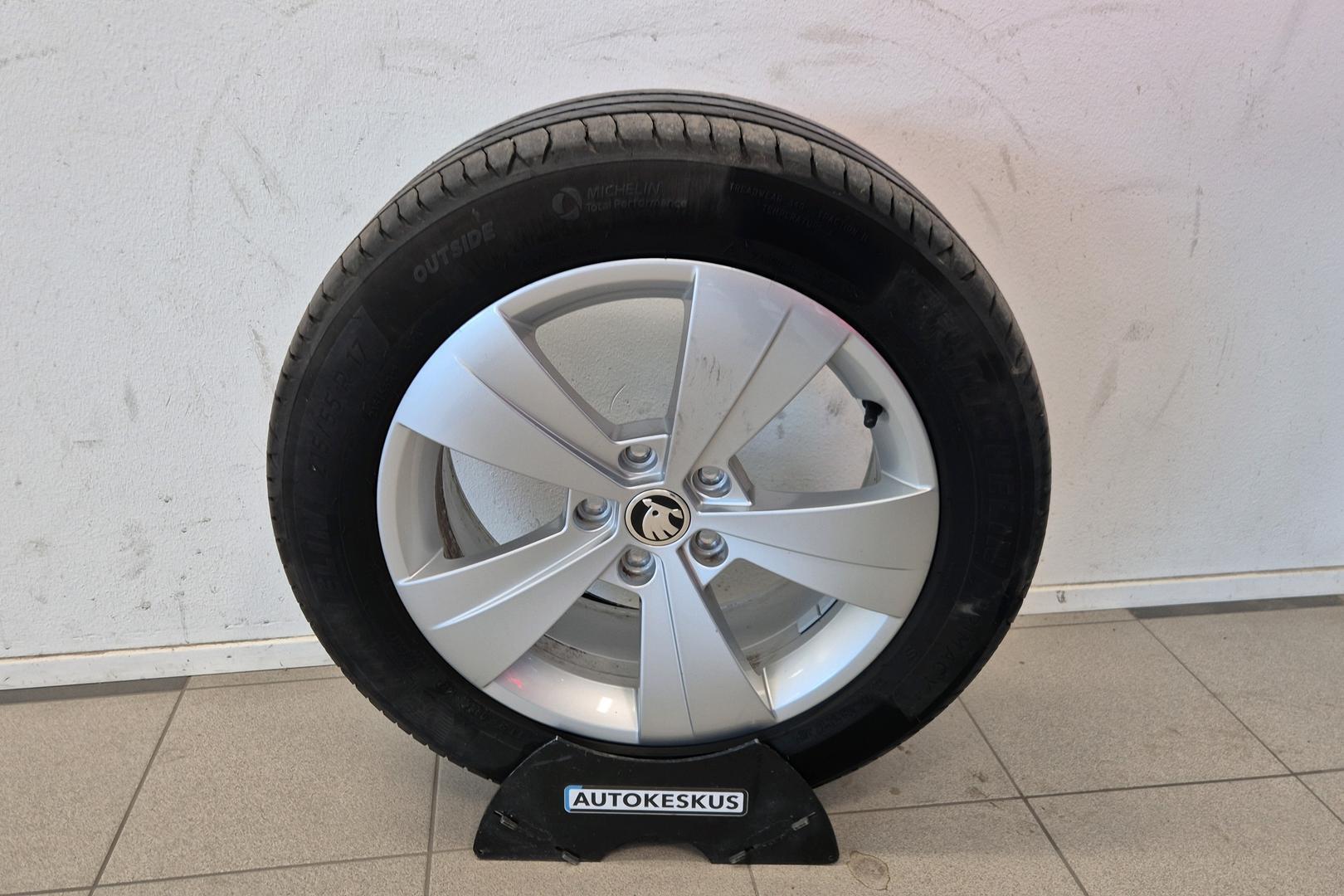 SKODA Superb 2023