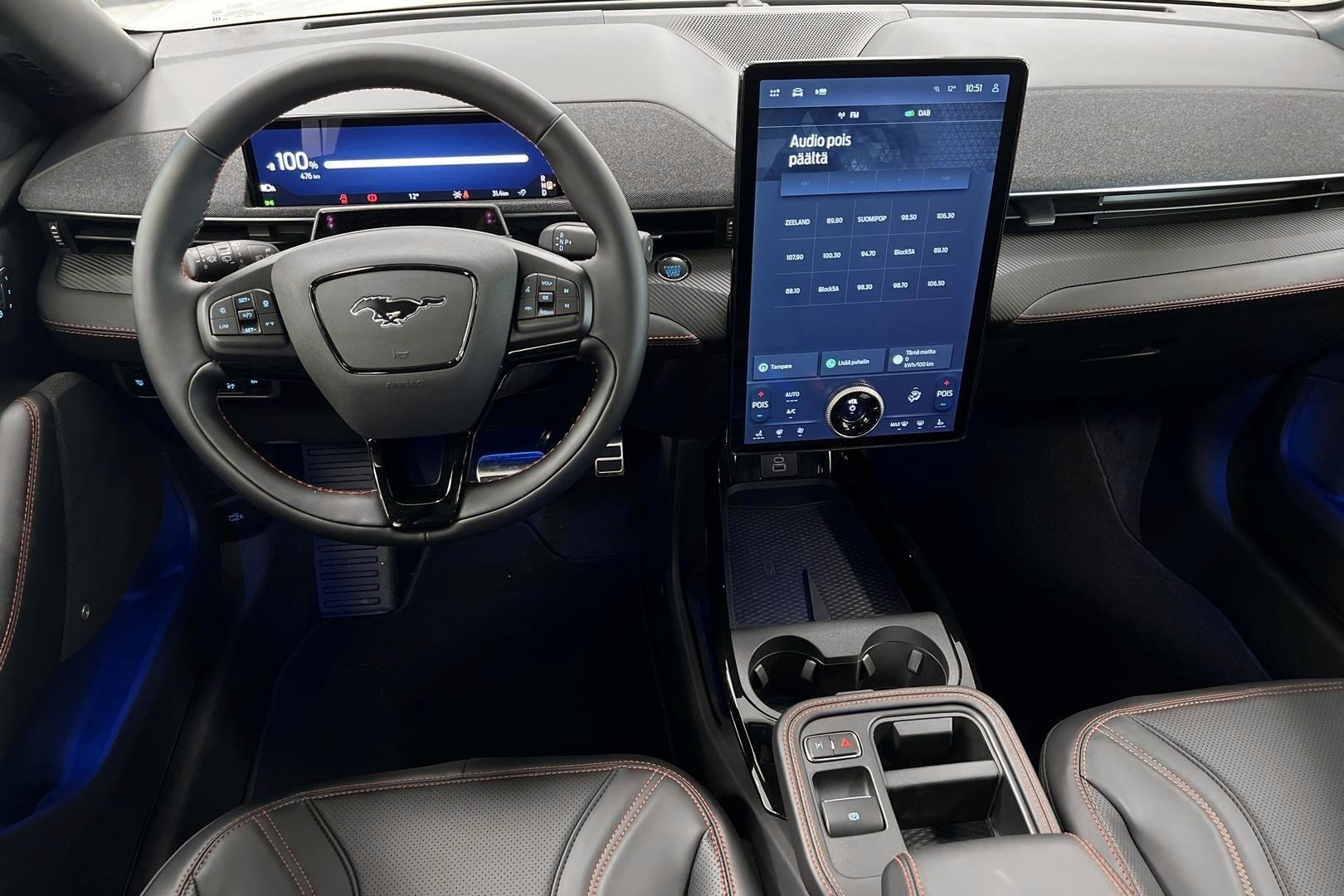 FORD Mustang Mach-E 2025