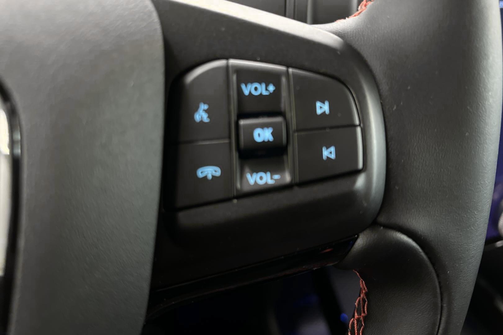 FORD Mustang Mach-E 2025