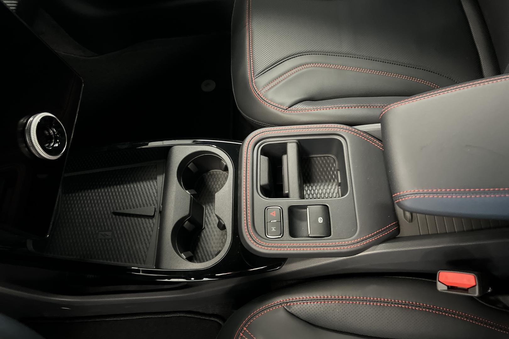 FORD Mustang Mach-E 2025