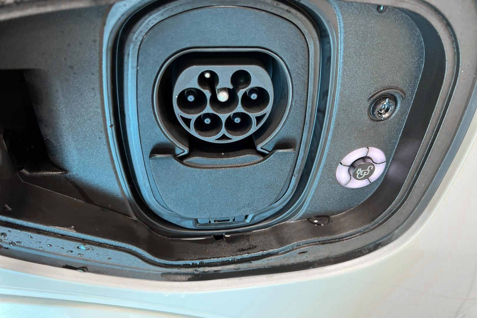 FORD Mustang Mach-E 2025