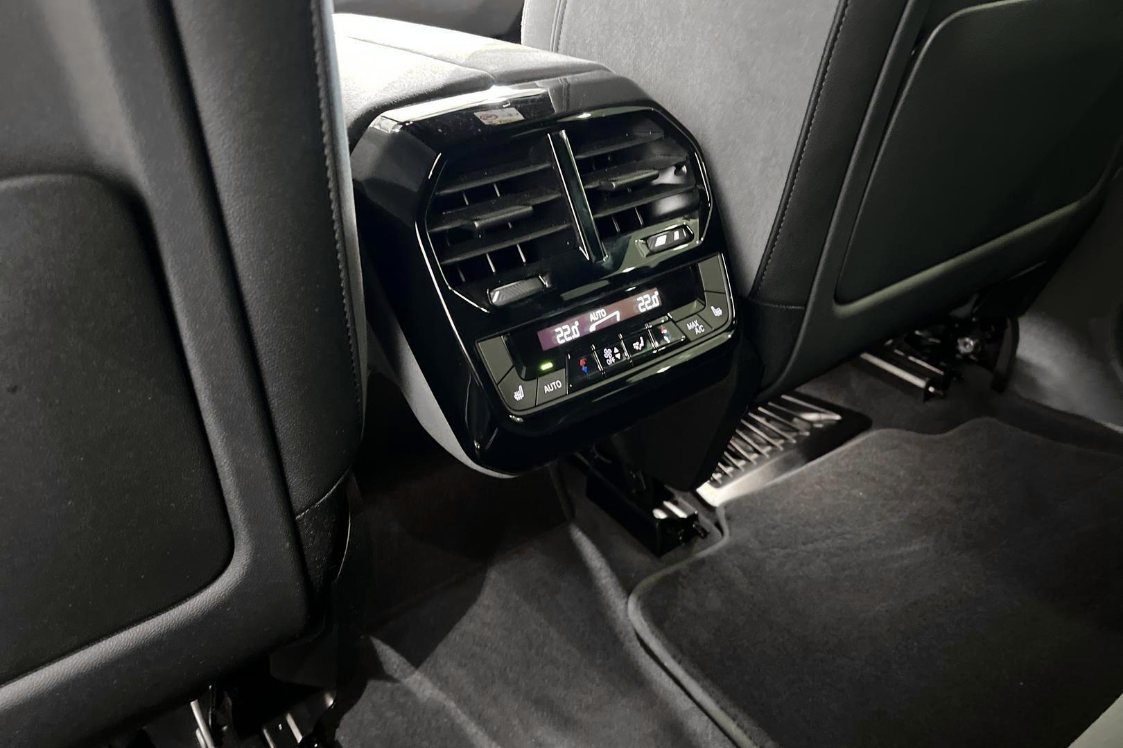 BMW IX 2026
