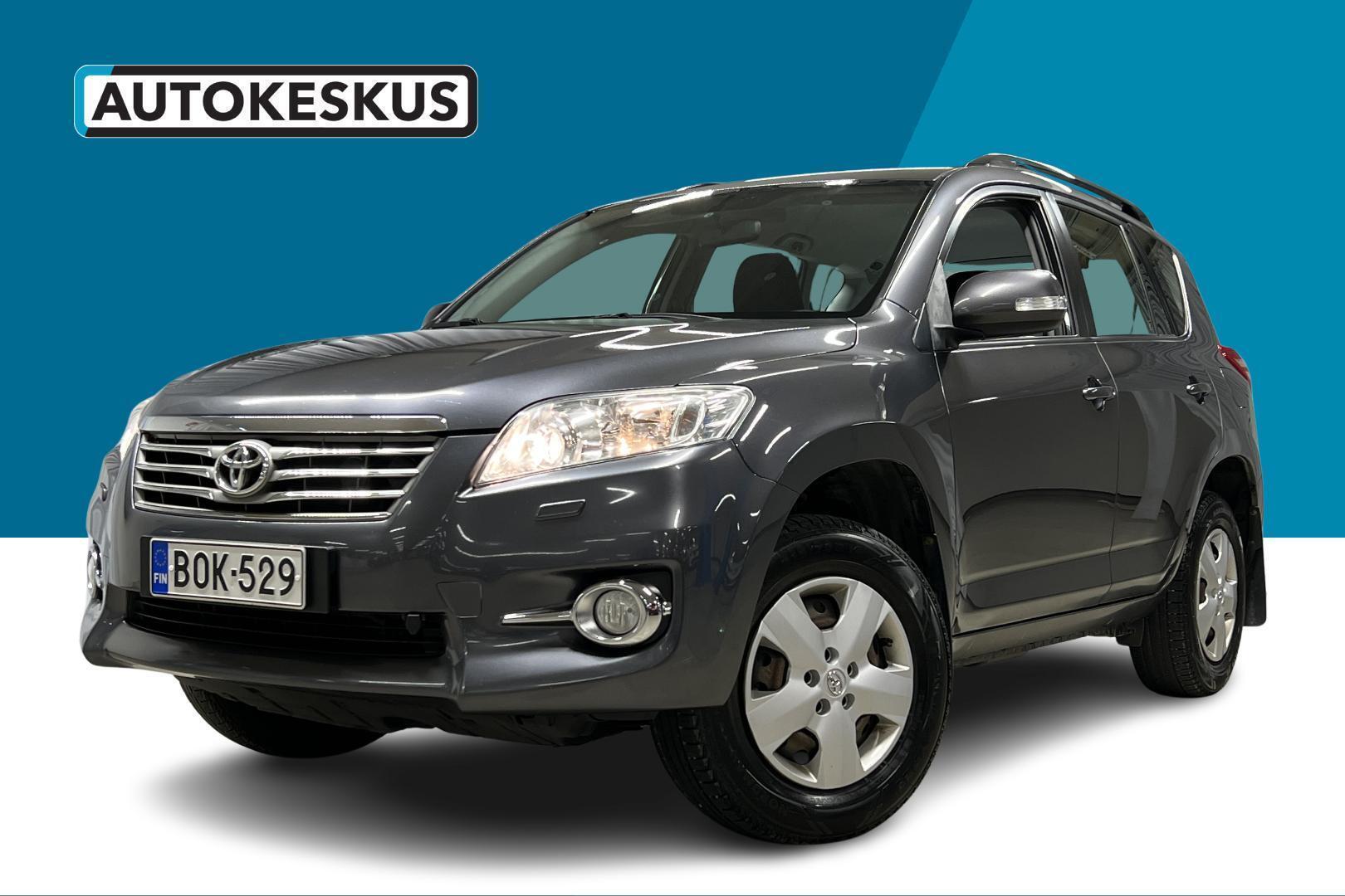 TOYOTA RAV4 2010