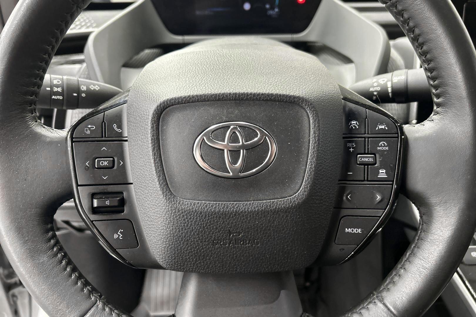 TOYOTA bZ4X 2023
