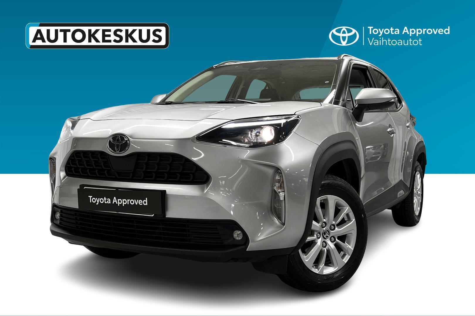 TOYOTA Yaris Cross 2025