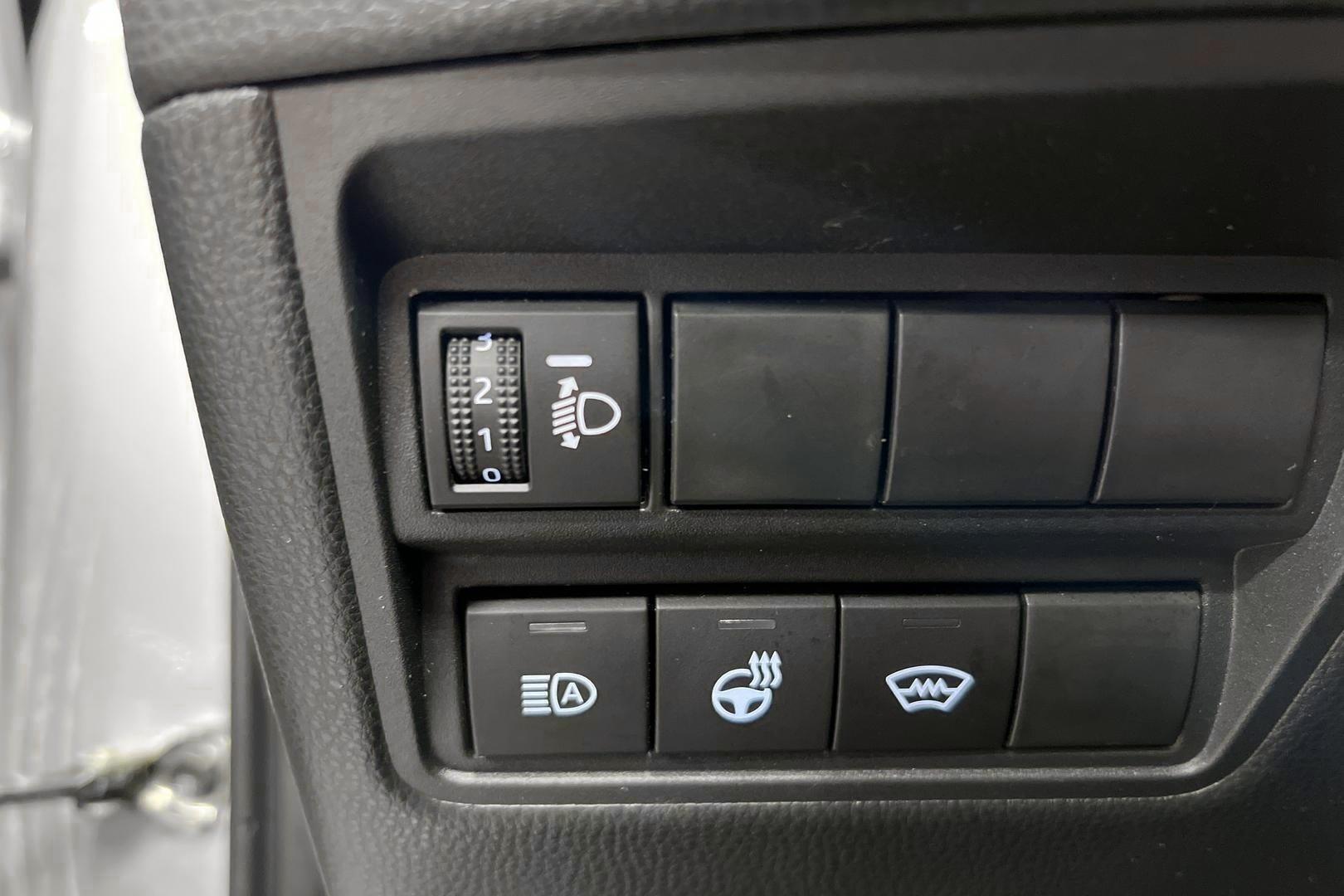 TOYOTA Yaris Cross 2025