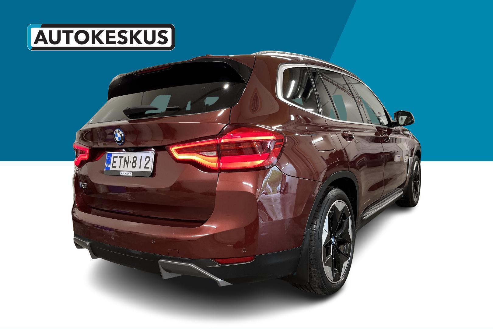BMW iX3 2021