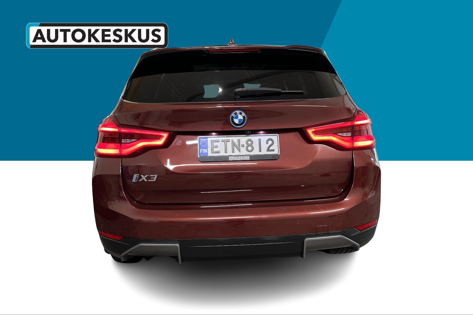 BMW iX3 2021