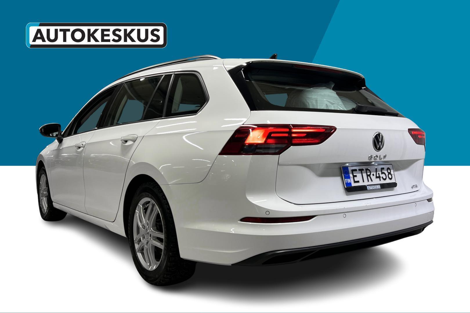 VOLKSWAGEN Golf 2022