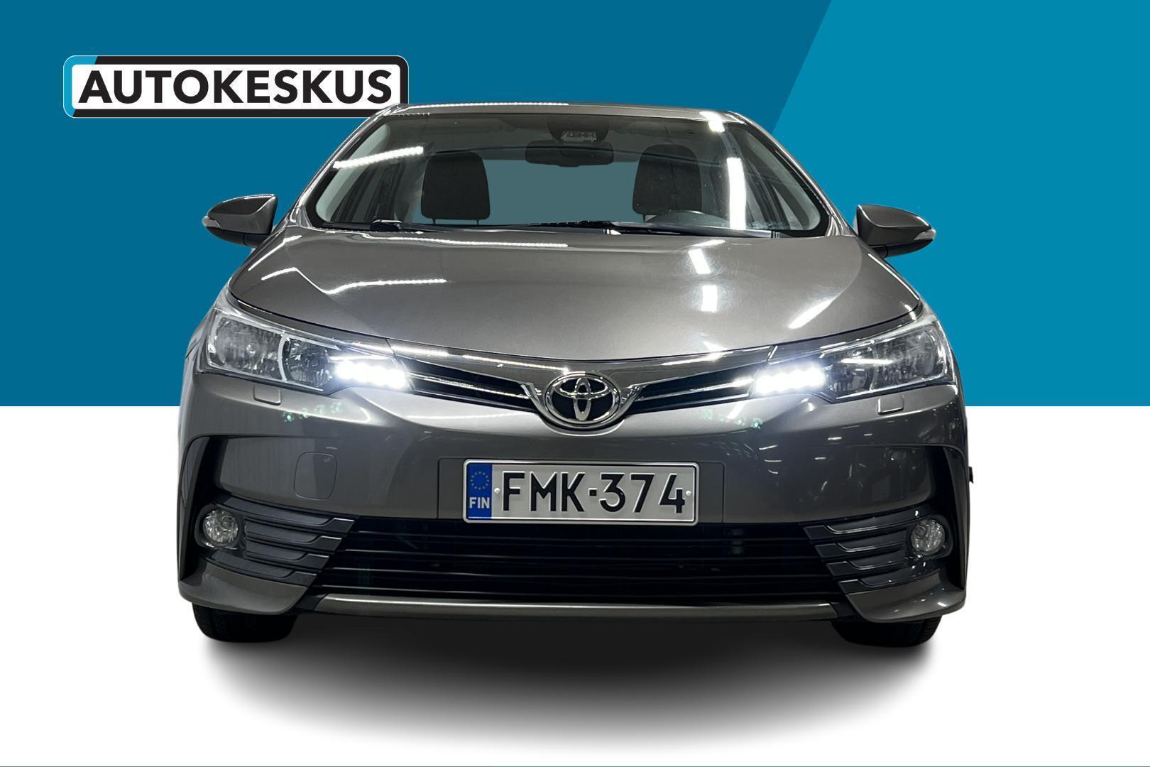 TOYOTA Corolla 2
