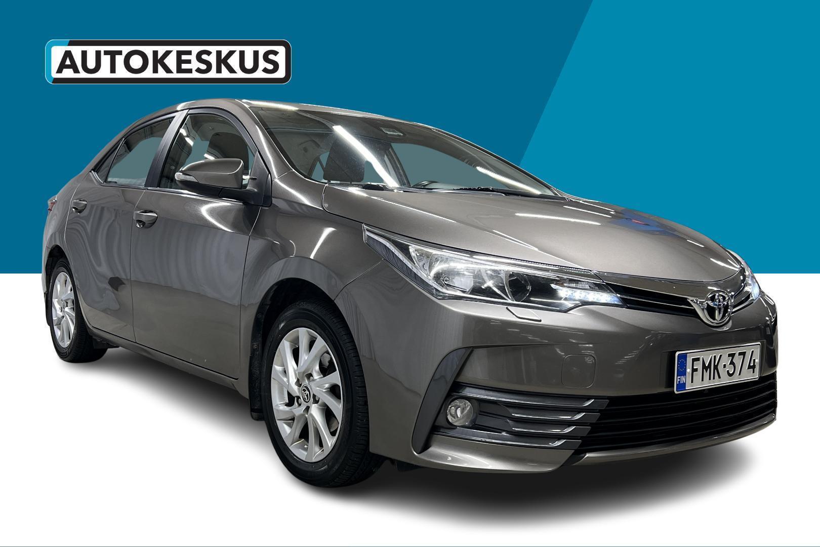 TOYOTA Corolla 3