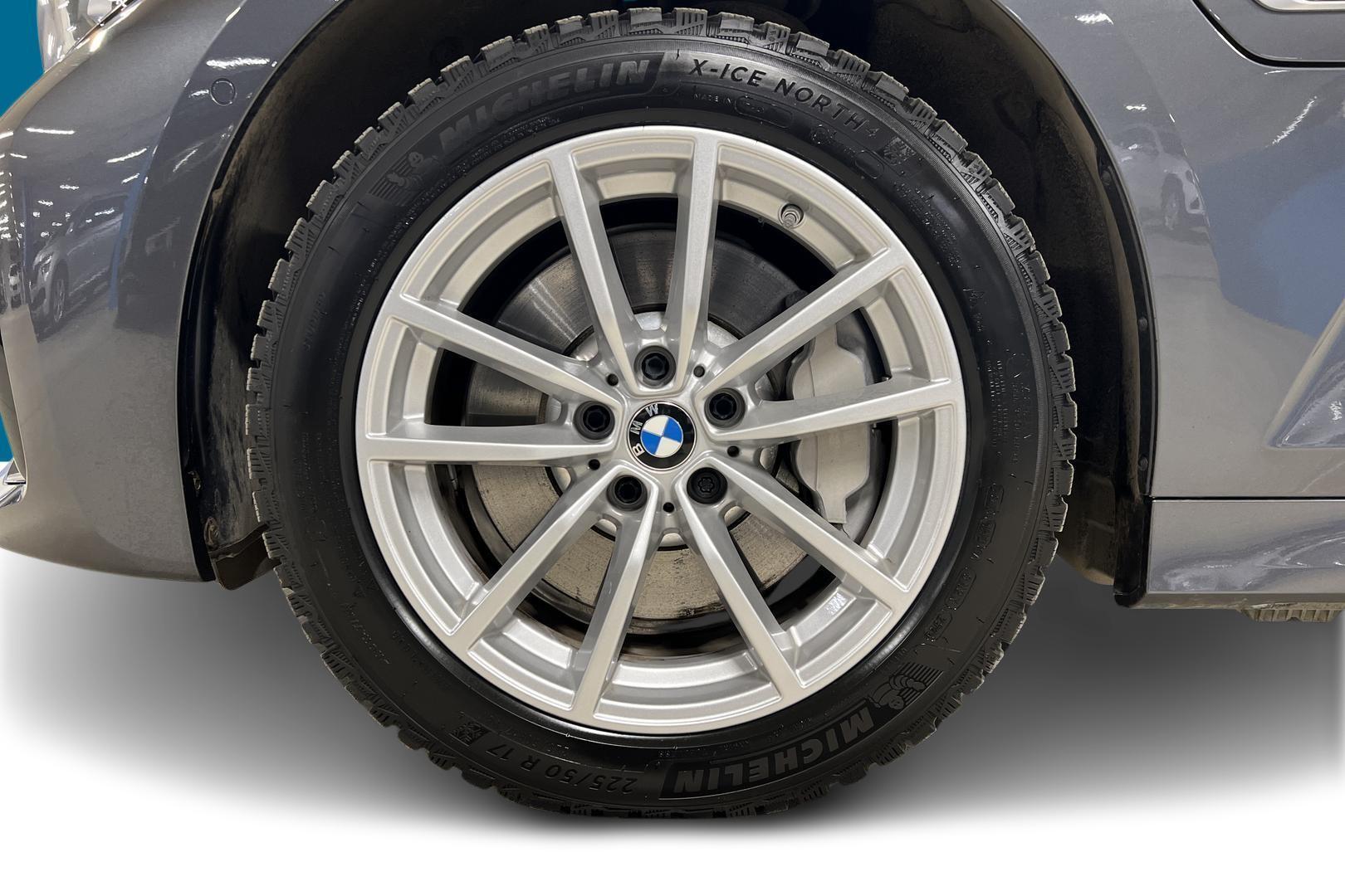 BMW 3-SARJA 2022