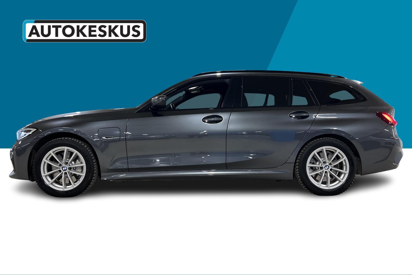 BMW 3-SARJA 2022