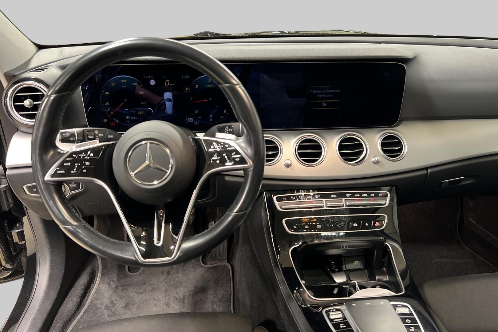 MERCEDES-BENZ E 11