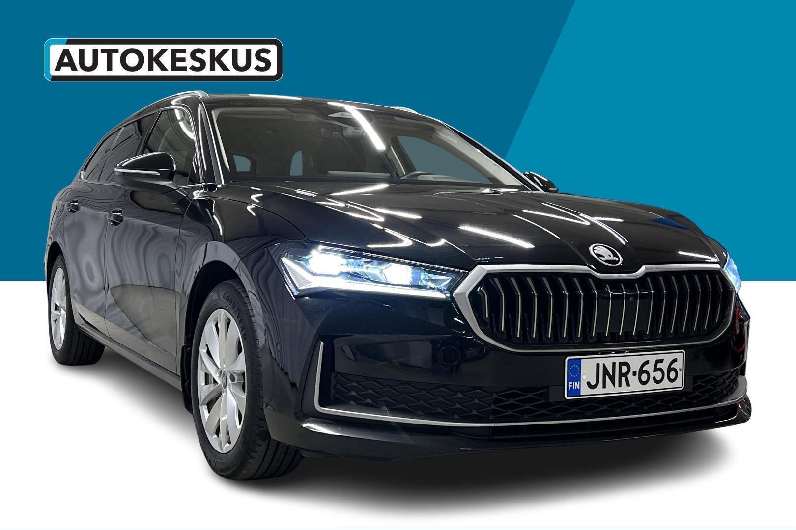 SKODA Superb 2025
