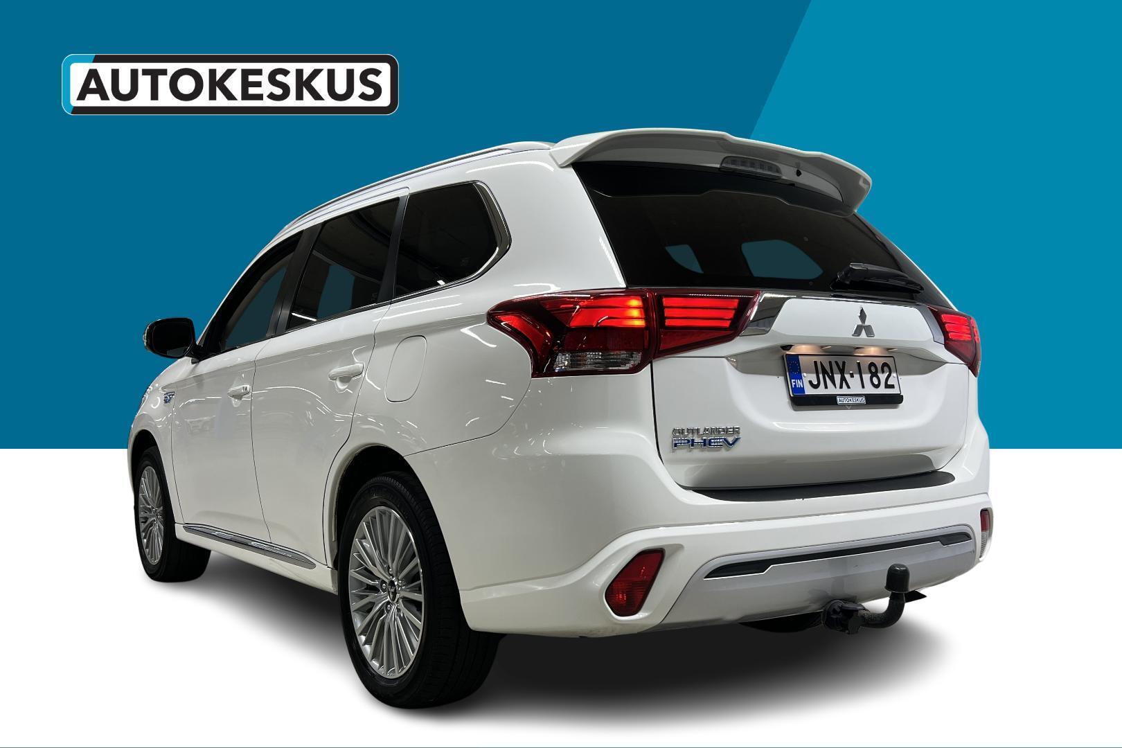 MITSUBISHI Outlander PHEV 2021
