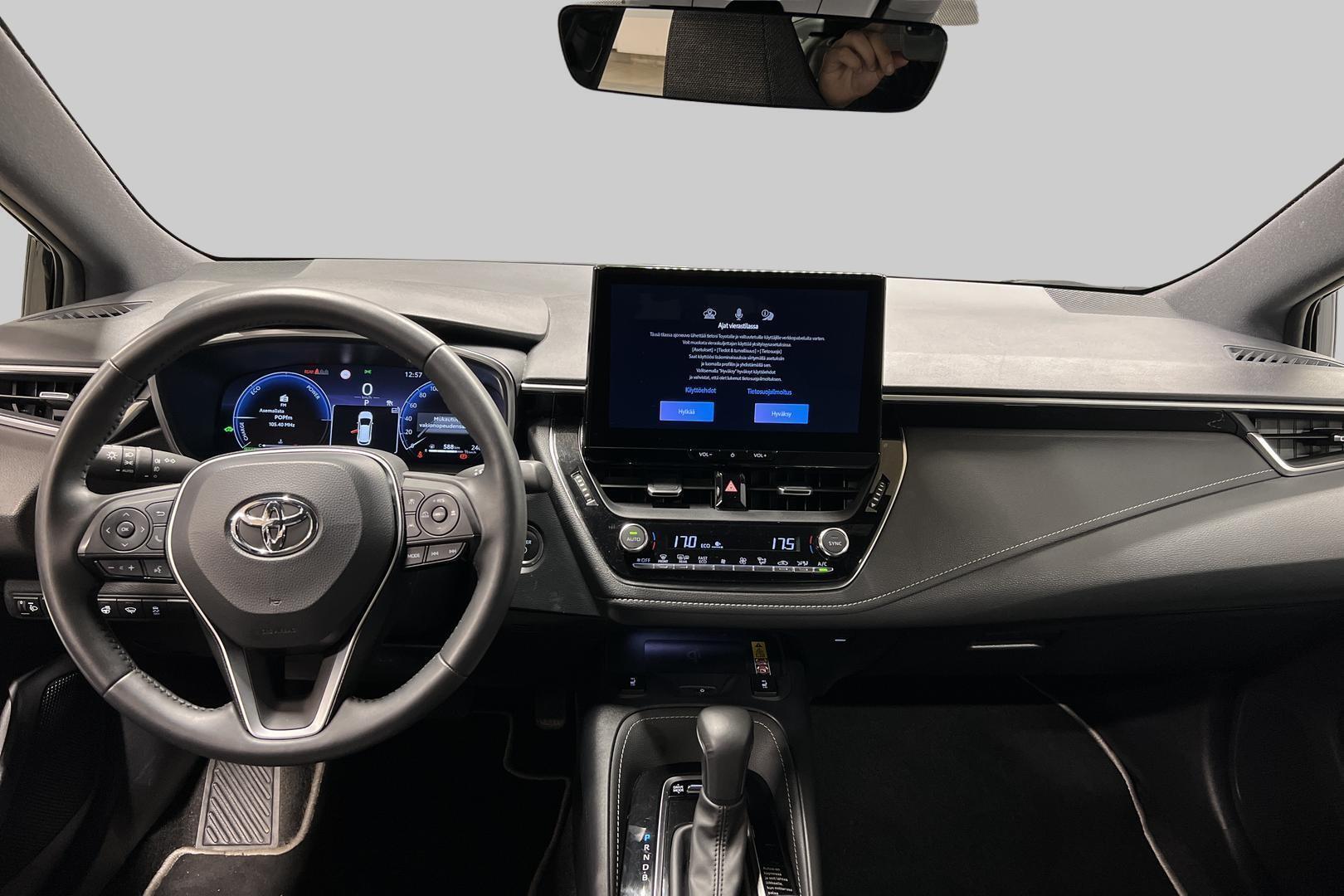 TOYOTA Corolla 11
