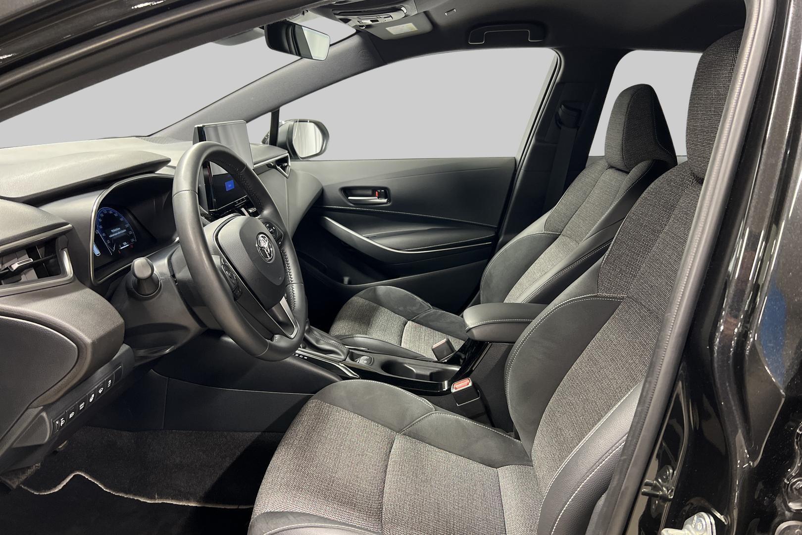 TOYOTA Corolla 9