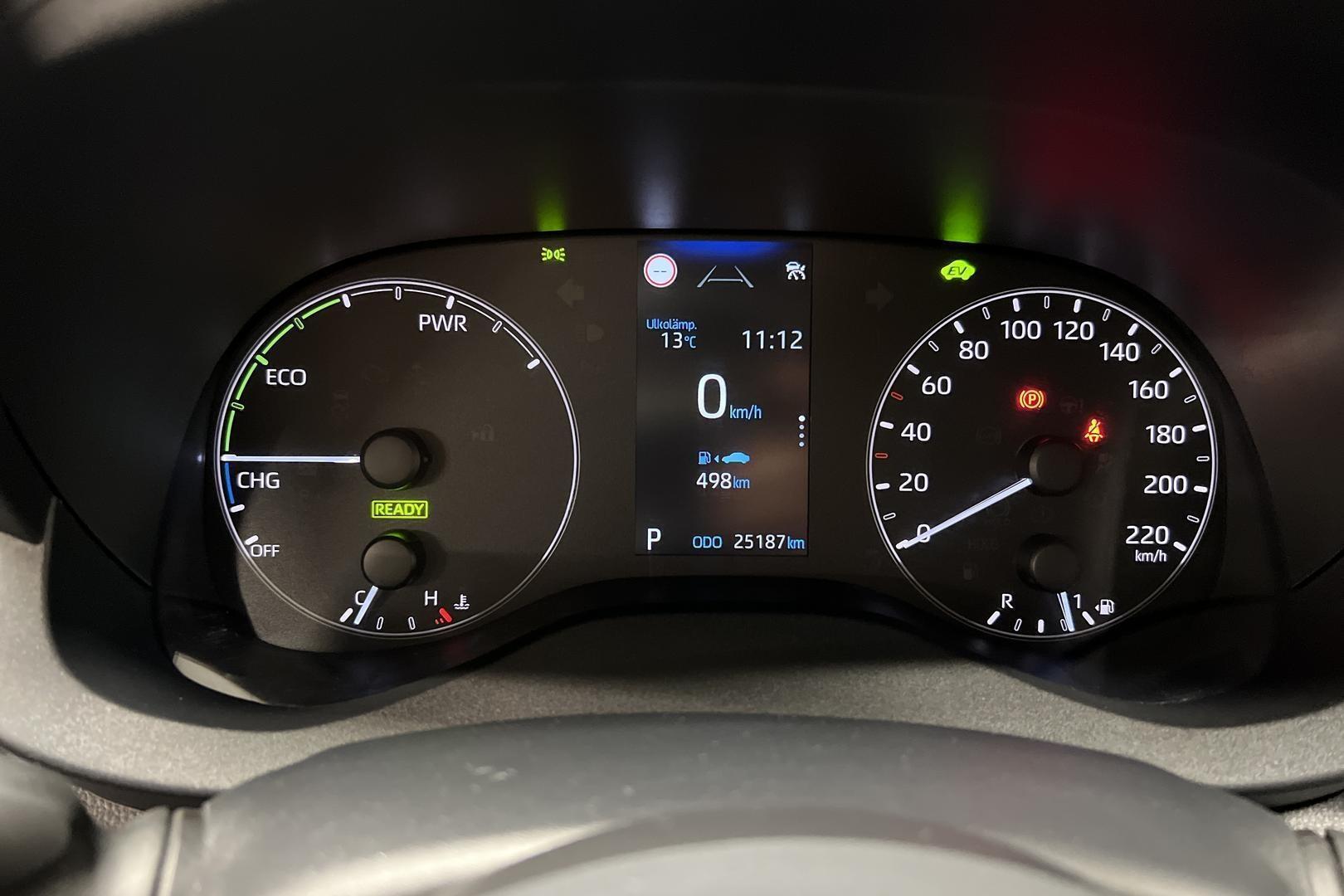 TOYOTA Yaris 2025