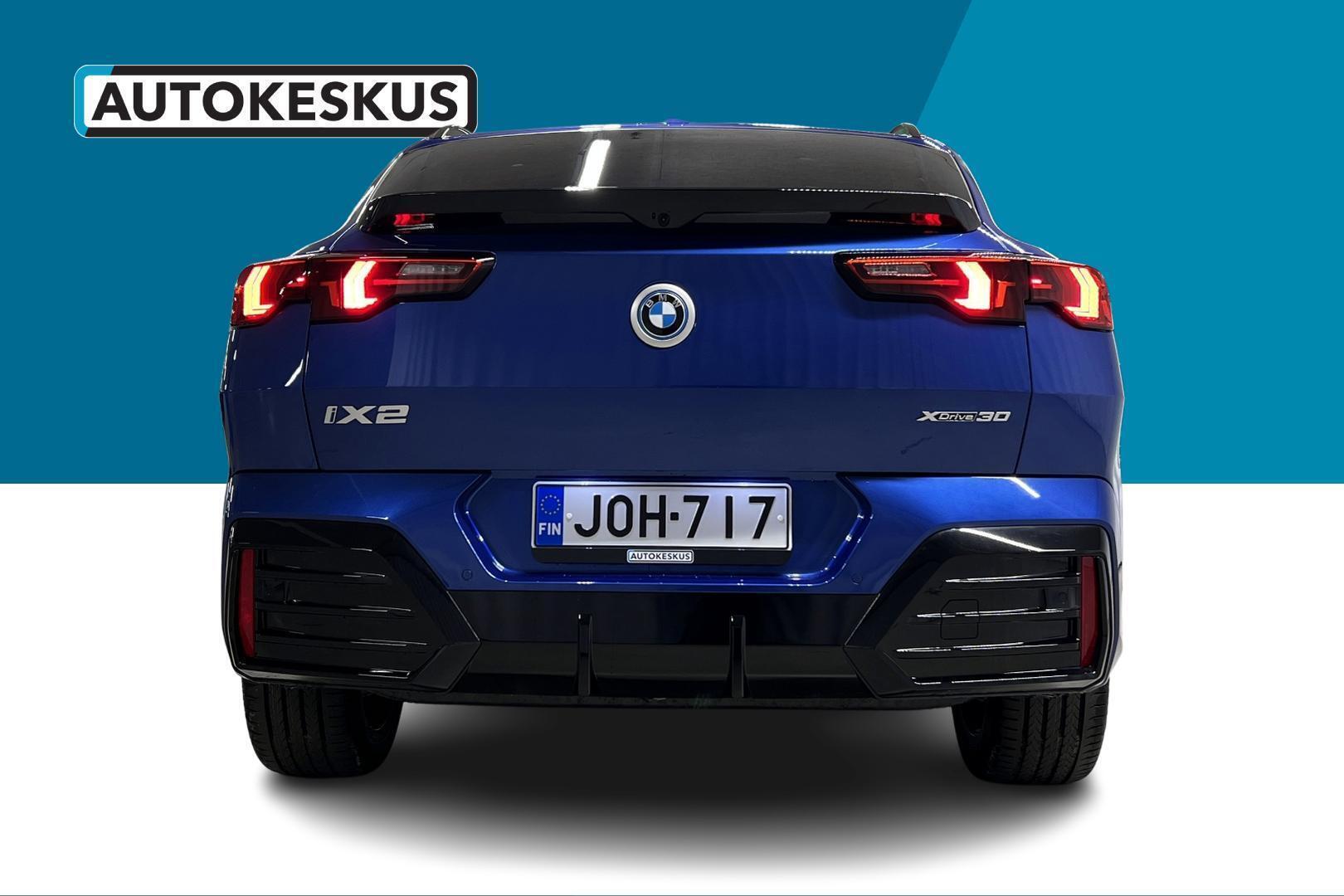 BMW iX2 6
