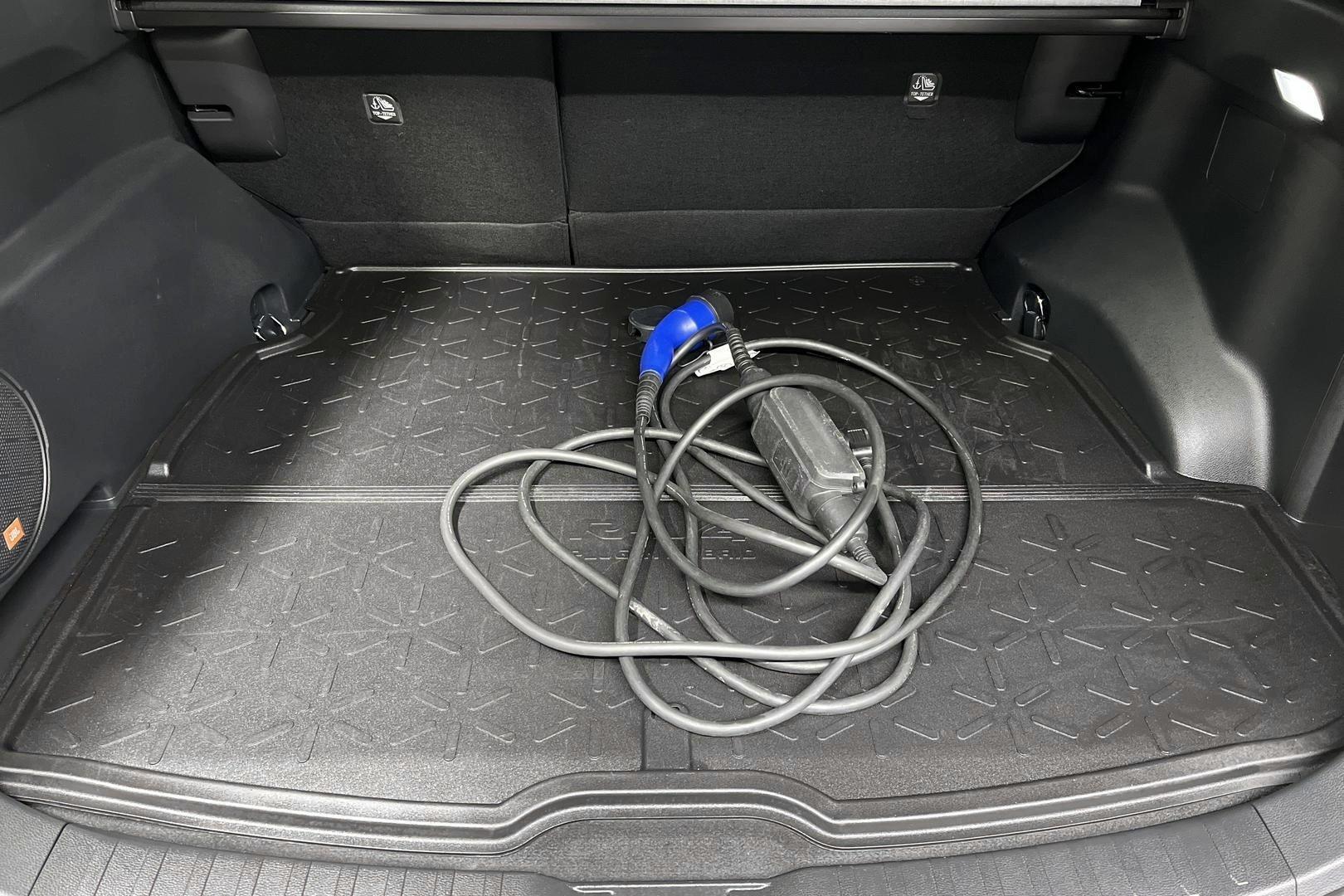 TOYOTA RAV4 PLUG-IN 2024