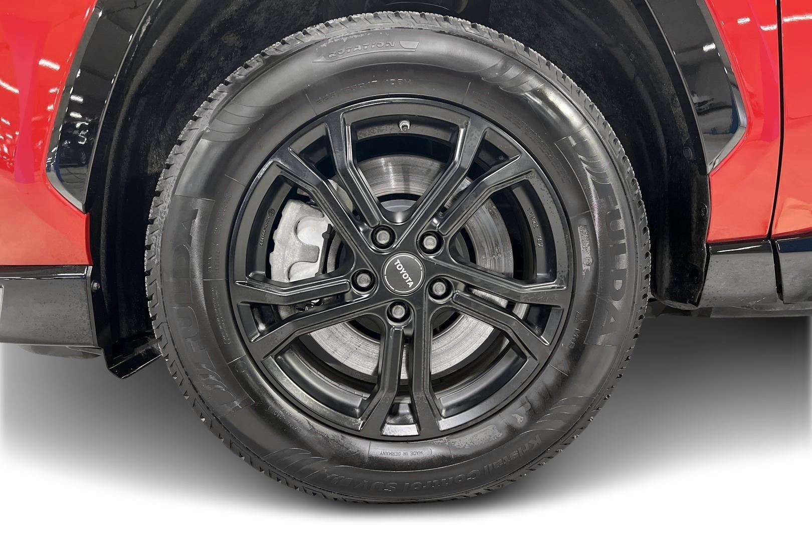 TOYOTA RAV4 PLUG-IN 2024